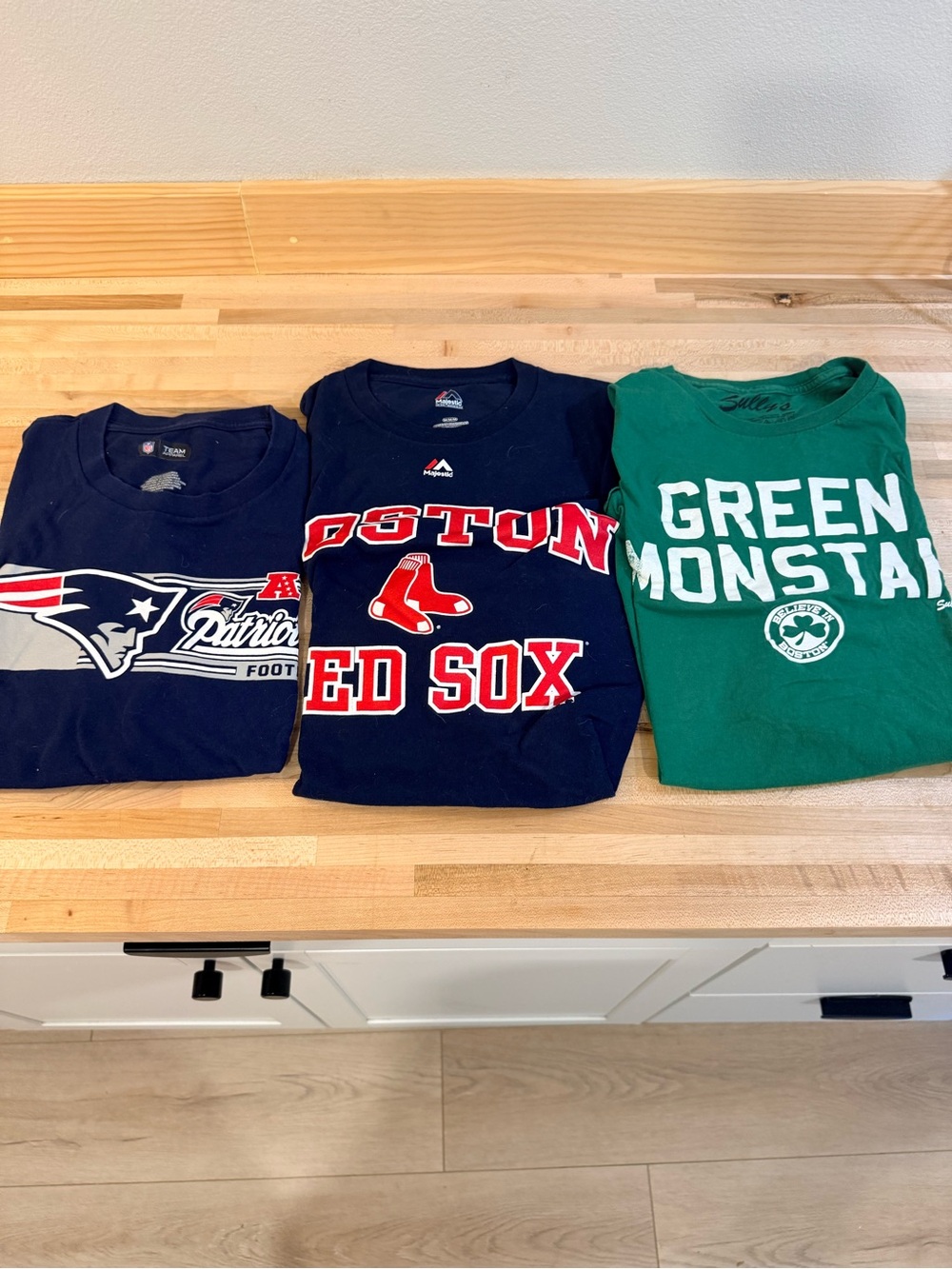 3 pack t shirt Navy and Green Team Graphic Tees - NFL Red Sox boston
